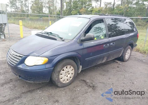 2005 Chrysler Town & Country Lx из США, поврежденный, VIN 2C8GP44RX5R54030